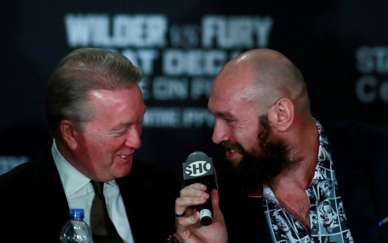 Fury ve Wilder arasında gergin anlar!