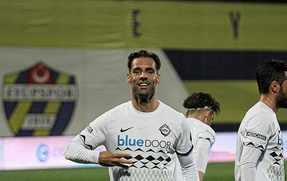 Altay’da Marco Paixao dalya peşinde