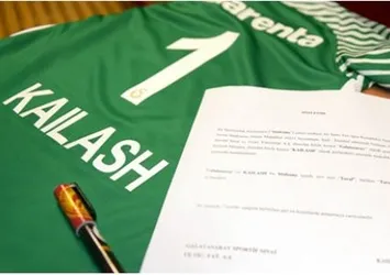 Muslera'ya büyük jest