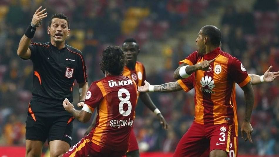 Süper Lig’in ilk devresinde hangi hakem ne kadar kazandı?