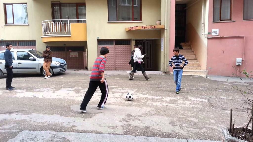 Mahalle maçlarının 10 unutulmaz kuralı!