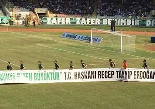 Sakaryaspor'dan Erdoğan'a büyük sürpriz
