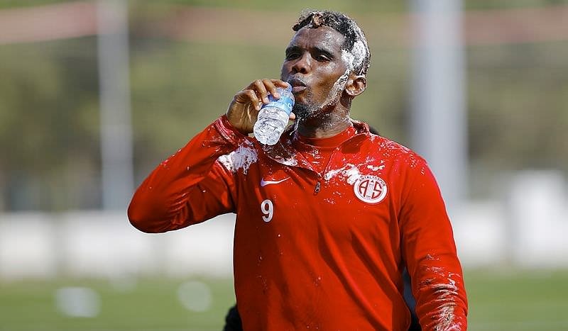 Eto’o’yu kızdıran doğum günü kutlaması