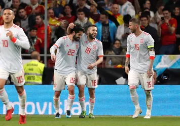 İspanya 6-1 Arjantin (ÖZET)