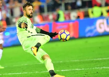 Onur Kıvrak degaj rekoru kırdı
