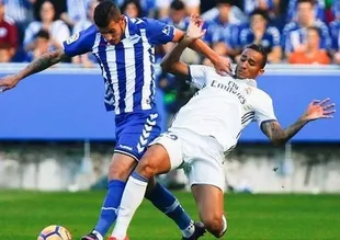 Fenerbahçe’ye yeni sağ bek