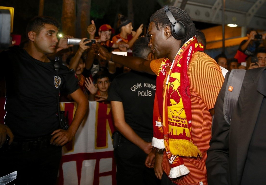Galatasaray’a Antalya’da coşkulu karşılama