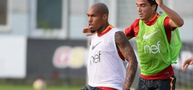 Nigel de Jong'a komando dersi