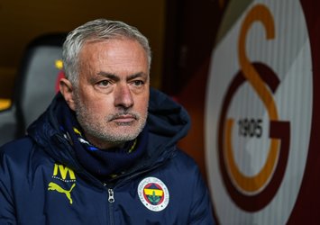 Dünya basını Mourinho'nun cezasını konuşuyor!