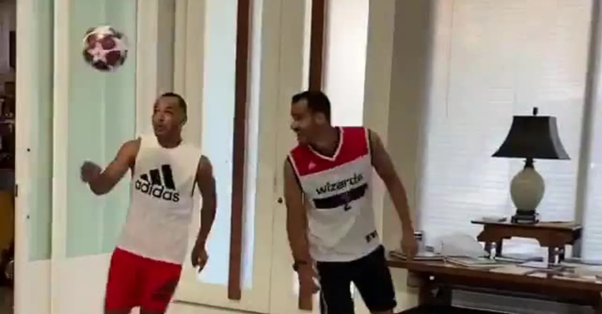 Cafu yıllara meydan okuyor! Aynı hareketi yeniden yaptı