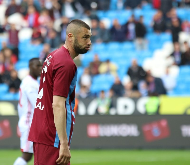 Burak Yılmaz Beşiktaş’a dönüyor!