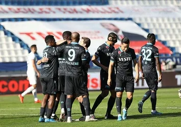 Fırtına İstanbul'da esti!