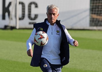 F.Bahçe'de sol bek adayları belli oldu! İşte o liste