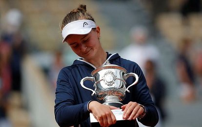 Son dakika spor haberleri: Fransa Açık Tenis Turnuvası’nda Roland Garros şampiyon Barbora Krejcikova