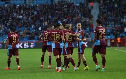 Trabzonspor UEFA Avrupa Ligi’nde oynayacağı Kızılyıldız maçında deplasman galibiyet hasretini bitirmek istiyor!