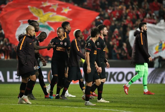 Spor yazarları Benfica - Galatasaray maçını yazdı