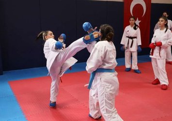 İzmitli karatecilerde hedef Türkiye Şampiyonası!