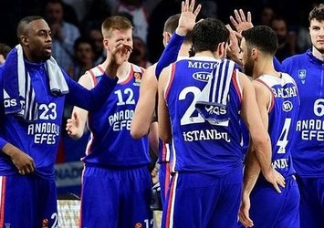 A. Efes deplasmanda Baskonia'yı devirdi