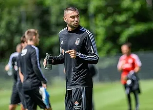Beşiktaş'ta şok gelişme! Burak Yılmaz...