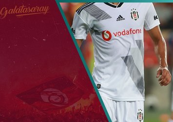 G.Saray'dan şaşırtan transfer! Şimdi de eski Beşiktaşlı geliyor