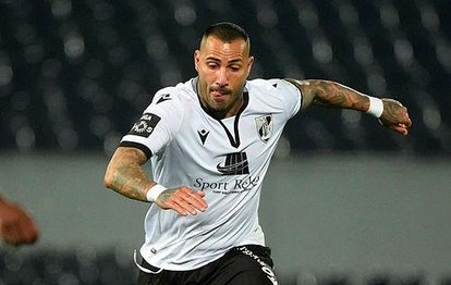 Ricardo Quaresma’dan trivela gol!