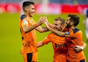 Valencia tek attı 3 aldı