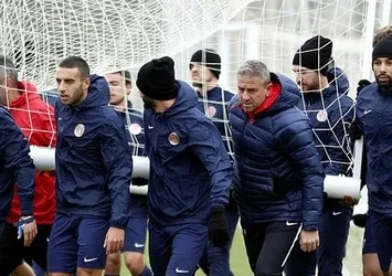 Antalyaspor'da Akhisarspor mesaisi
