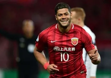 Hulk'tan Beşiktaşlıları heyecanlandıran hareket! O paylaşımı beğendi