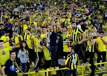 Taraftar şampiyon sıra...