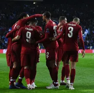 Liverpool zorlanmadan yarı finalde