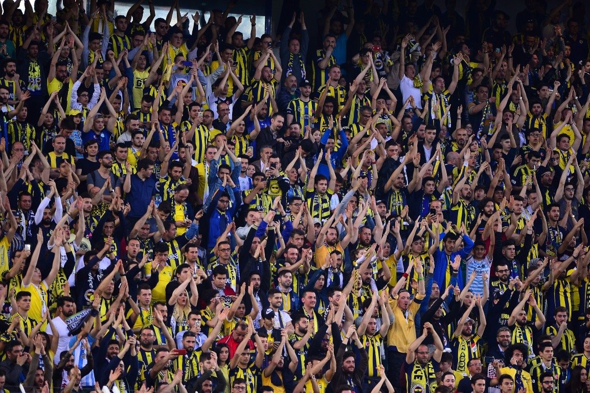 Kadıköy’de peruk alarmı!