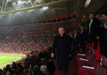 Başkan Erdoğan'dan millilere tebrik mesajı