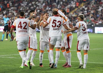 G.Saray'dan yıldız ismin taliplerine flaş yanıt!