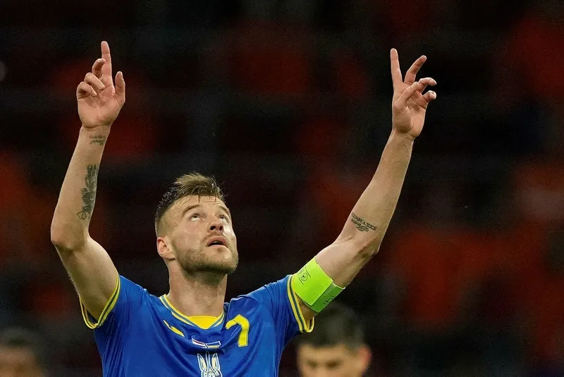 Son dakika transfer haberi: Beşiktaş Rachid Ghezzal'ın alternatiflerini buldu! Andriy Yarmolenko ve Rony Lopes... - 2