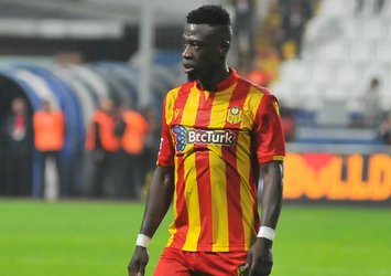 Yeni Malatyaspor Acquah ile yollarını ayırdı