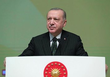 Başkan Erdoğan'dan dünya şampiyonu Ayşe Begüm Onbaşı'ya tebrik!