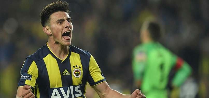 Atletico Madrid de Eljif Elmas için yarışta