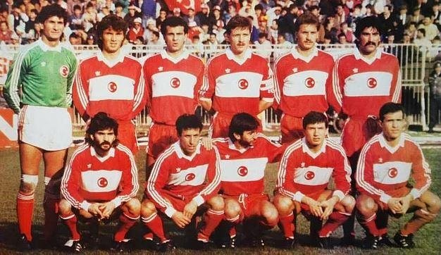 Türk futbol tarihinden inanılmaz kareler
