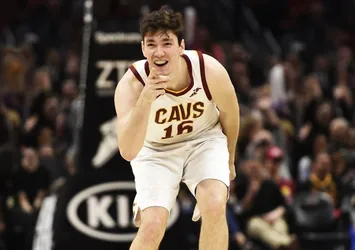 Cedi Osman’dan sağlık çalışanlarına destek