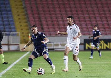 Erzurum 3 puanı 3 golle aldı