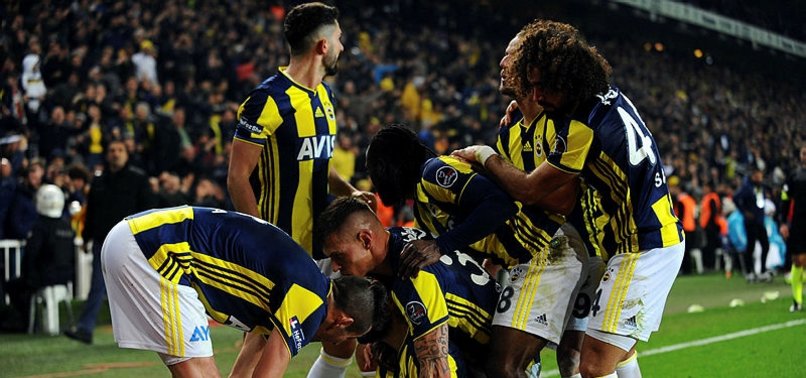 Fenerbahçe, derbi performansına güveniyor