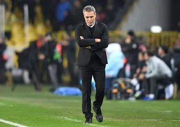 Yanal'ın Beşiktaş'a şansı tutmuyor