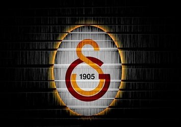 Galatasaray'da flaş ayrılık!