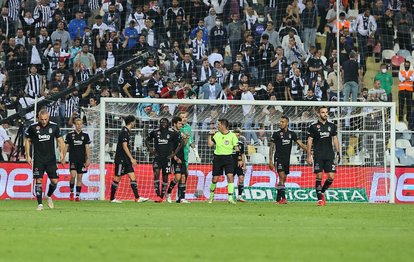 SON DAKİKA BEŞİKTAŞ HABERİ: Oğuzhan Özyakup Altay Beşiktaş maçında sakatlandı!