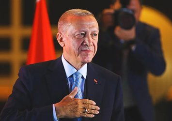 Başkan Erdoğan'dan şampiyon G.Saray'a tebrik!