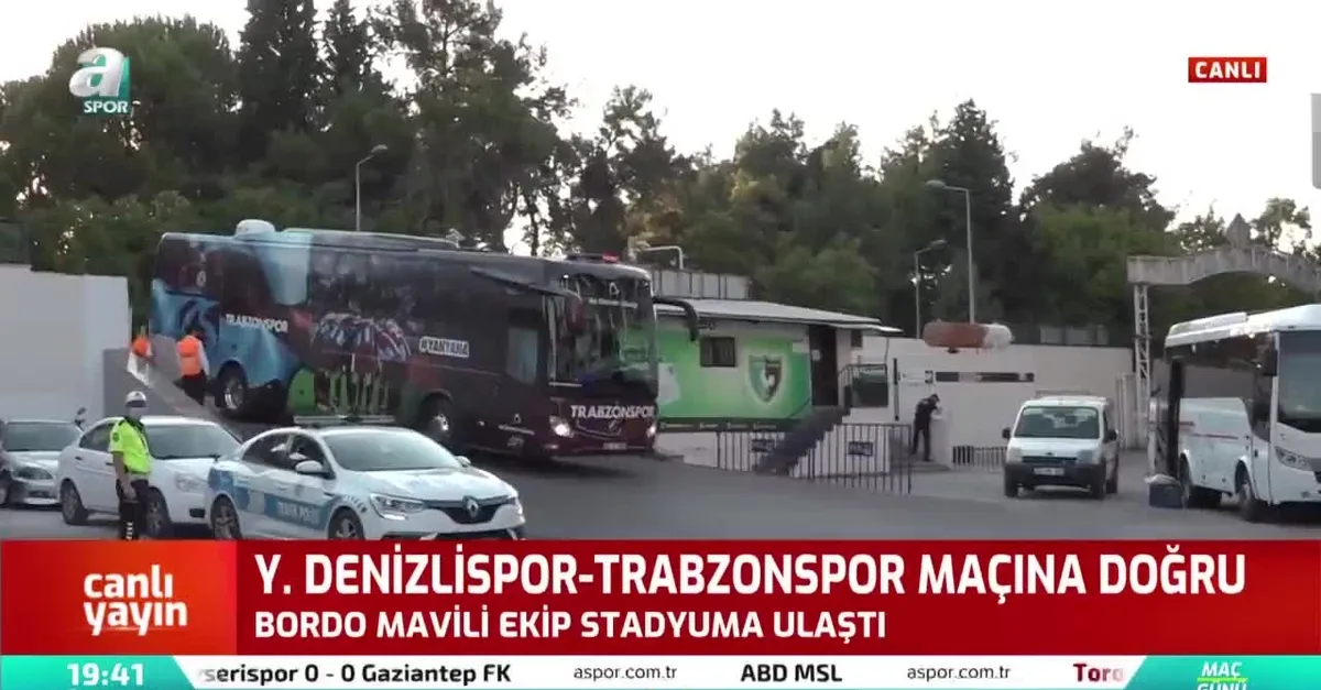 Trabzonspor kafilesi stadyuma ulaştı