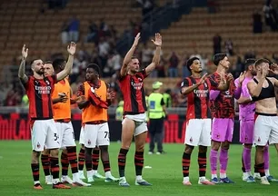 Milan Lecce'yi rahat geçti!
