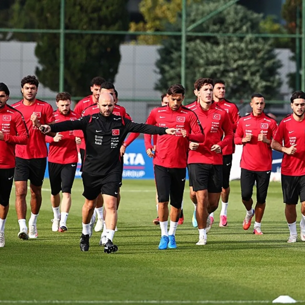 A Milli Futbol Takımı, İtalya maçı hazırlıklarına başladı