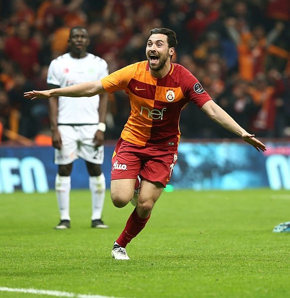 Galatasaray’da kim ne kazanıyor?