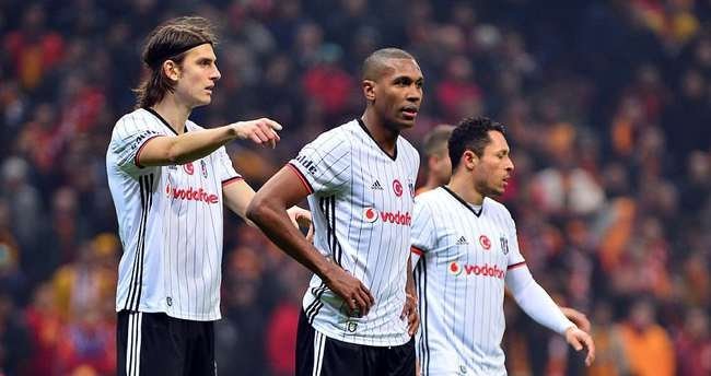 Beşiktaşlı yönetici açıkladı:’Tek rakibimiz Başakşehir’